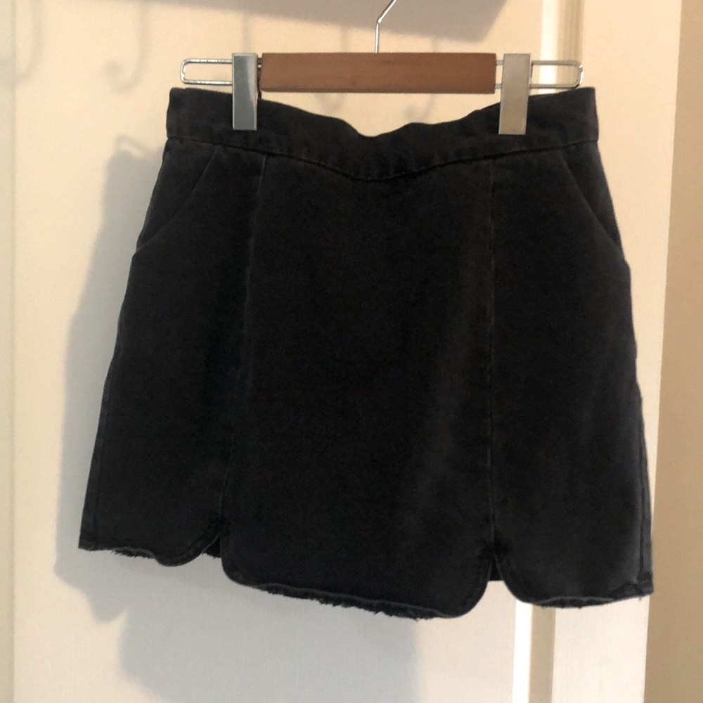 Forever 21 black jean skirt